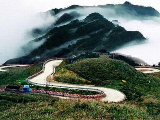Hai Van Pass Vietnam scenic road